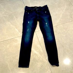 Women’s Jeans
Size:8
Brand: Express 
Color: dark blue
Used:
$25